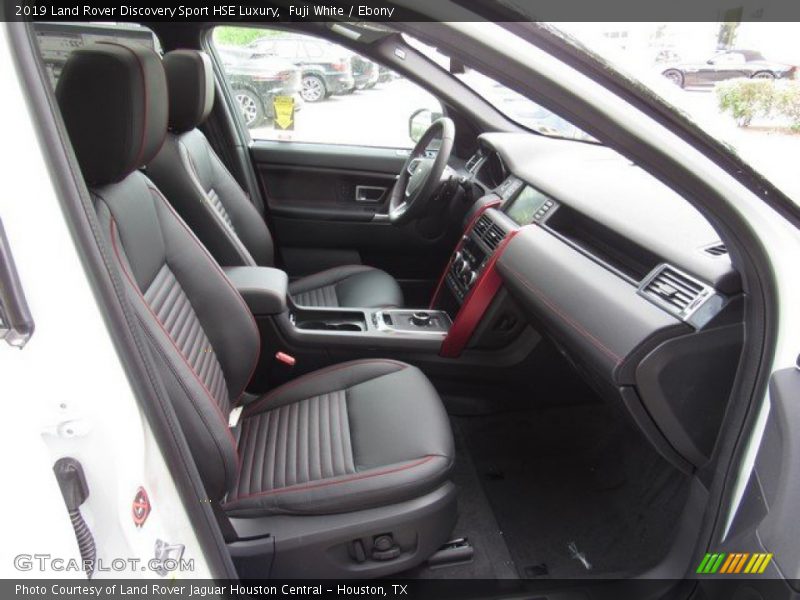 Fuji White / Ebony 2019 Land Rover Discovery Sport HSE Luxury