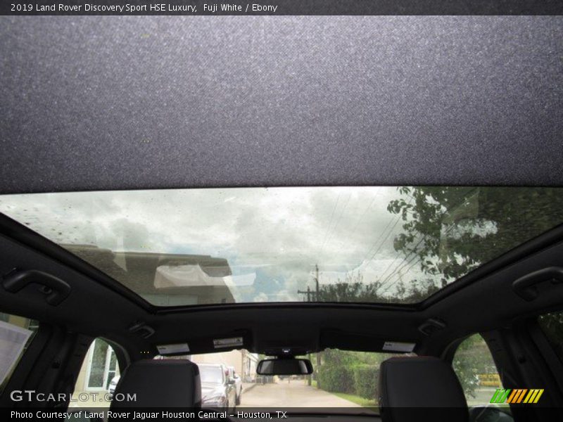 Fuji White / Ebony 2019 Land Rover Discovery Sport HSE Luxury