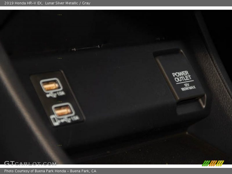 Lunar Silver Metallic / Gray 2019 Honda HR-V EX