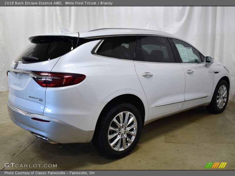 White Frost Tricoat / Brandy 2018 Buick Enclave Essence AWD