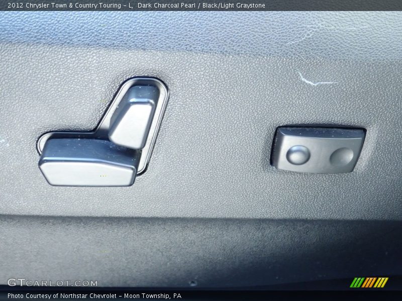 Dark Charcoal Pearl / Black/Light Graystone 2012 Chrysler Town & Country Touring - L