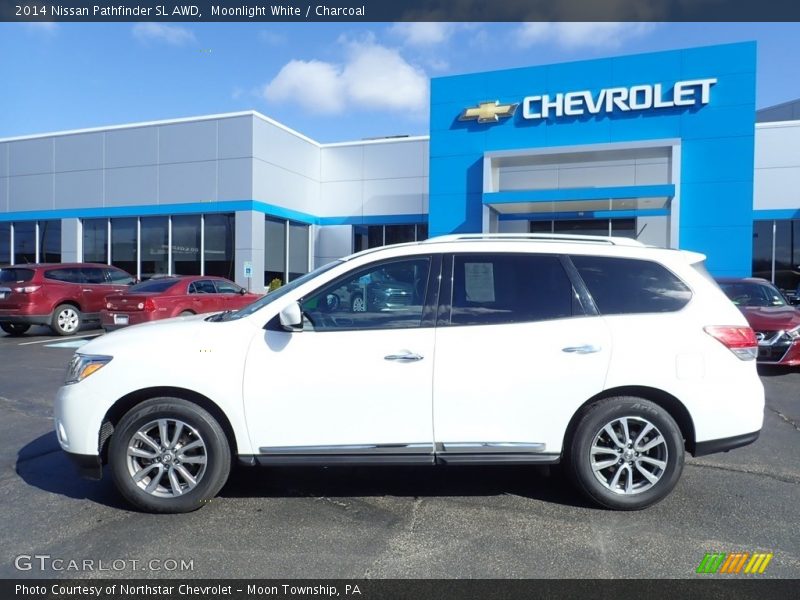 Moonlight White / Charcoal 2014 Nissan Pathfinder SL AWD