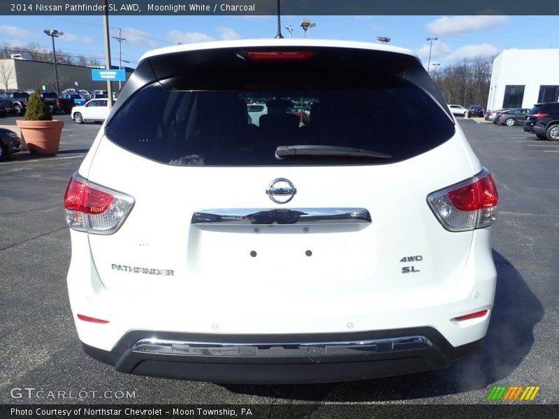 Moonlight White / Charcoal 2014 Nissan Pathfinder SL AWD