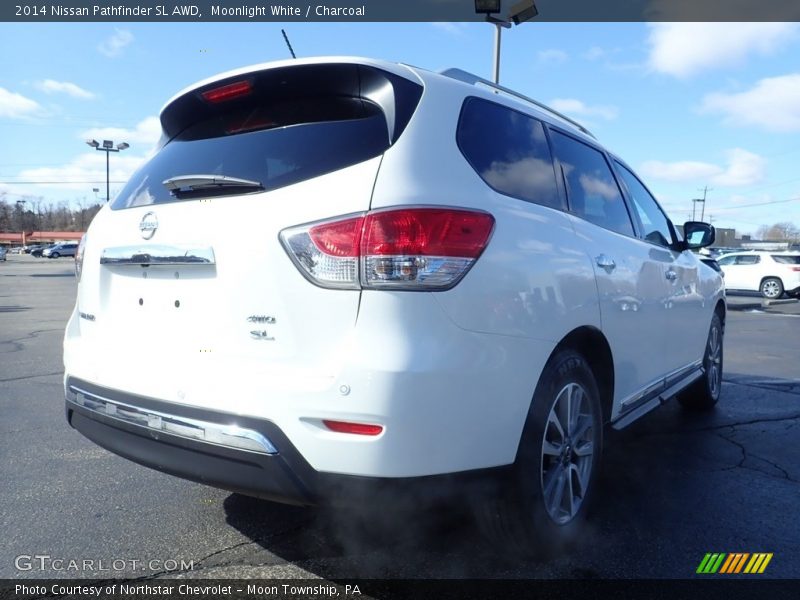 Moonlight White / Charcoal 2014 Nissan Pathfinder SL AWD