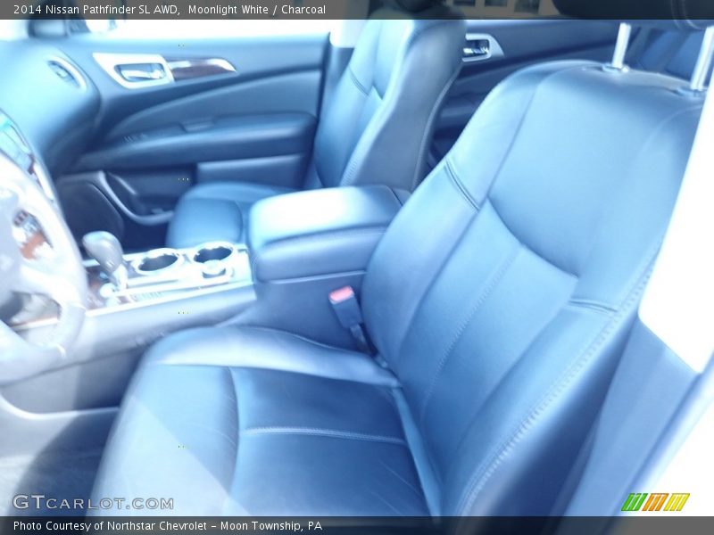 Moonlight White / Charcoal 2014 Nissan Pathfinder SL AWD