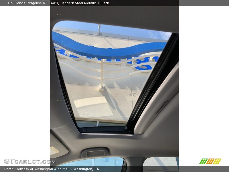 Modern Steel Metallic / Black 2019 Honda Ridgeline RTL AWD