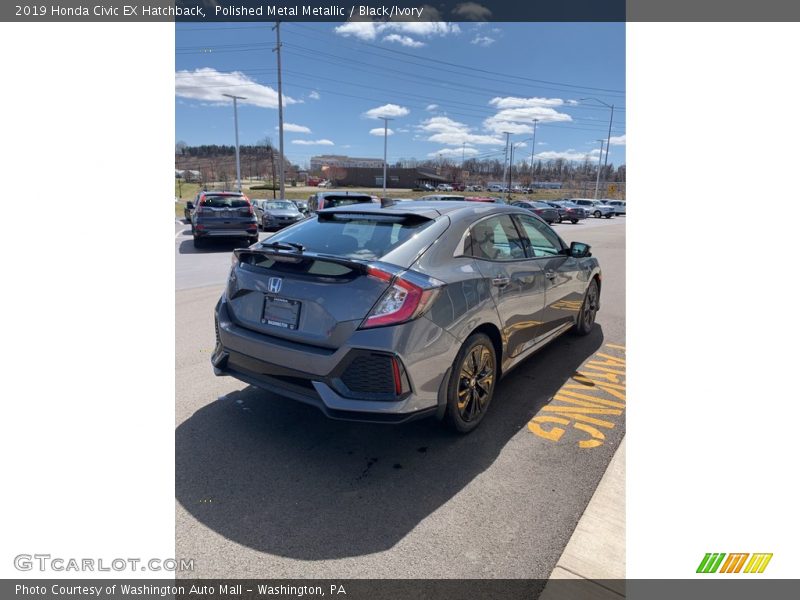 Polished Metal Metallic / Black/Ivory 2019 Honda Civic EX Hatchback