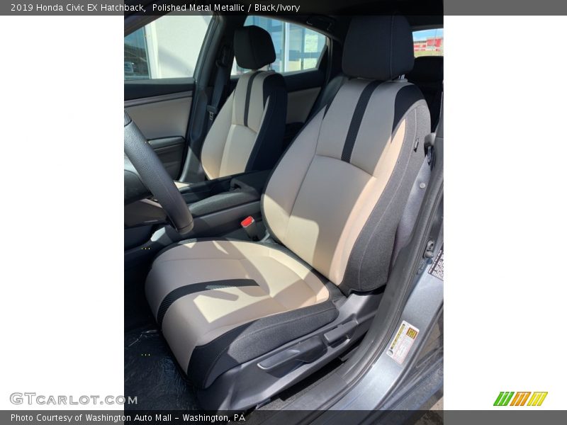 Polished Metal Metallic / Black/Ivory 2019 Honda Civic EX Hatchback