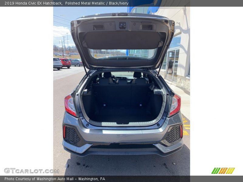Polished Metal Metallic / Black/Ivory 2019 Honda Civic EX Hatchback