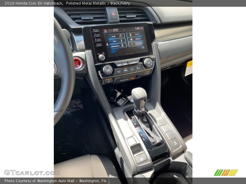 Polished Metal Metallic / Black/Ivory 2019 Honda Civic EX Hatchback