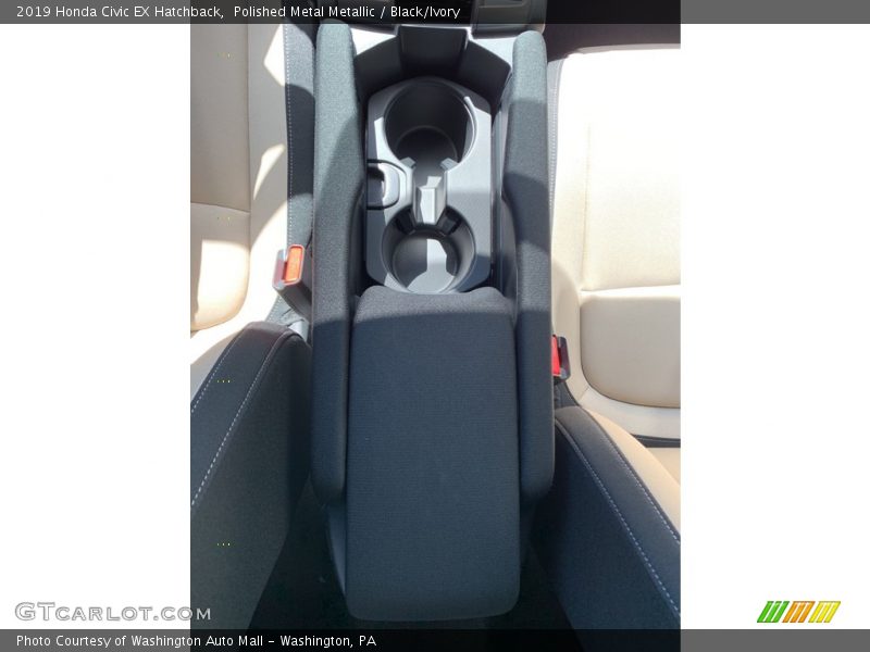 Polished Metal Metallic / Black/Ivory 2019 Honda Civic EX Hatchback