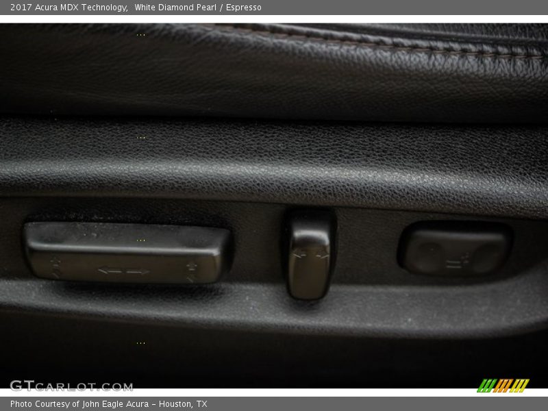 White Diamond Pearl / Espresso 2017 Acura MDX Technology