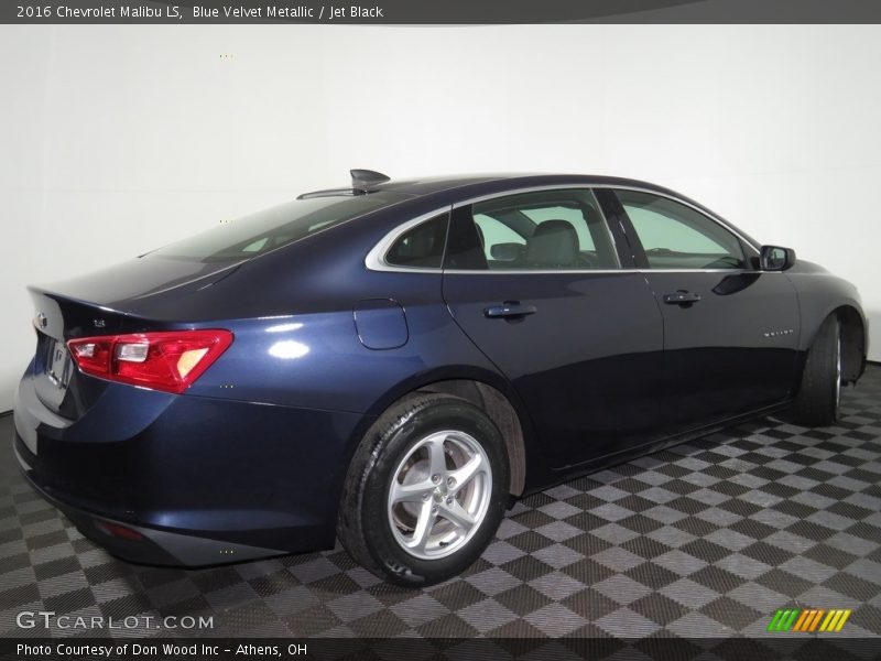 Blue Velvet Metallic / Jet Black 2016 Chevrolet Malibu LS