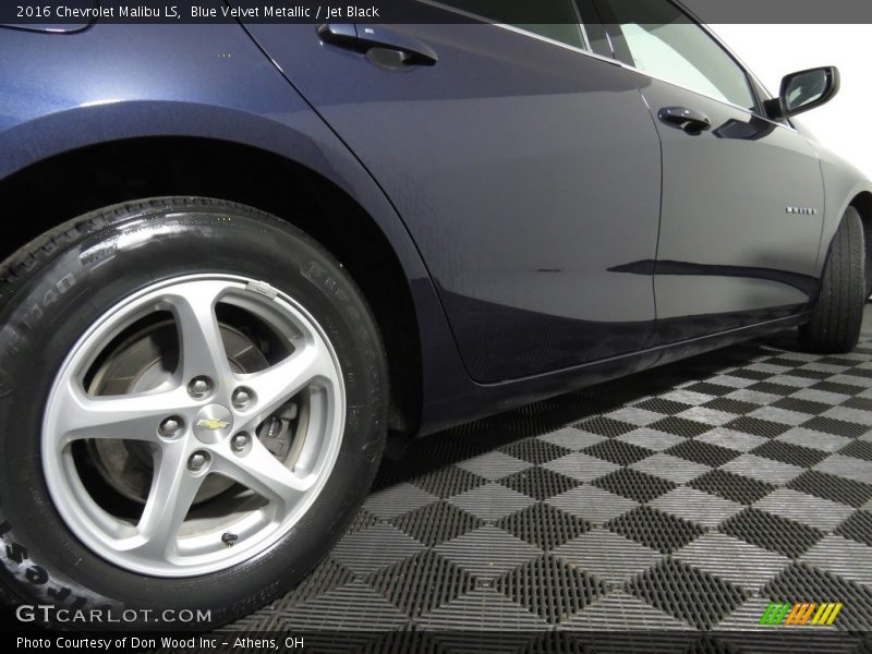 Blue Velvet Metallic / Jet Black 2016 Chevrolet Malibu LS