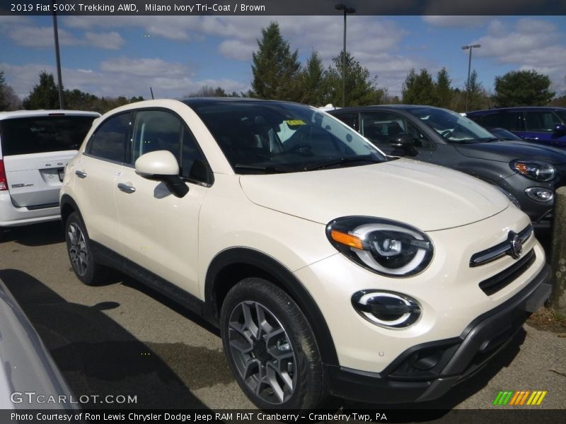 Milano Ivory Tri-Coat / Brown 2019 Fiat 500X Trekking AWD