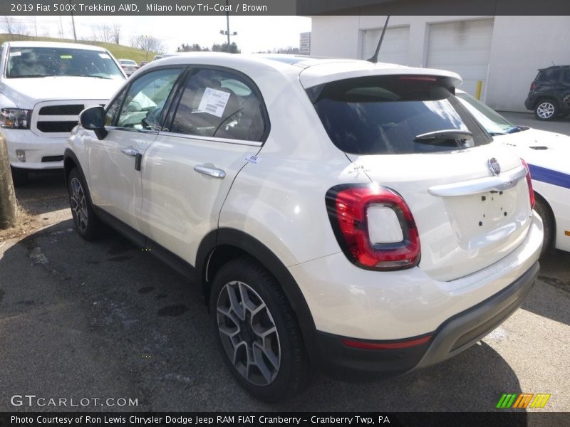 Milano Ivory Tri-Coat / Brown 2019 Fiat 500X Trekking AWD