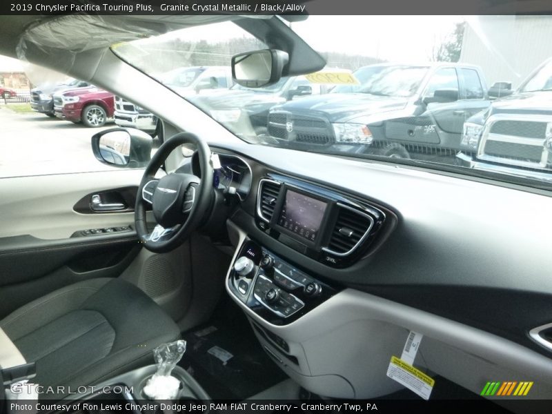 Granite Crystal Metallic / Black/Alloy 2019 Chrysler Pacifica Touring Plus