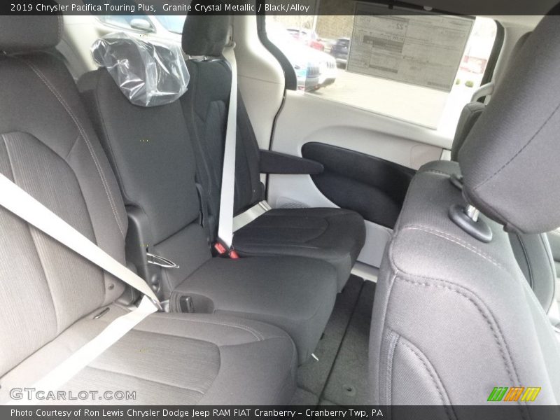 Granite Crystal Metallic / Black/Alloy 2019 Chrysler Pacifica Touring Plus