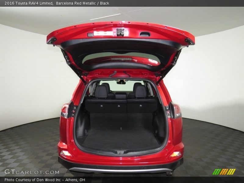 Barcelona Red Metallic / Black 2016 Toyota RAV4 Limited