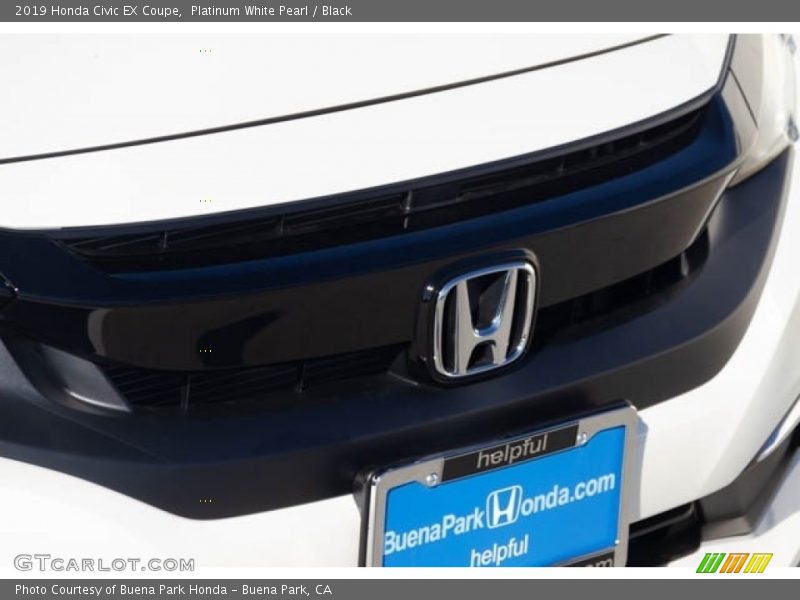Platinum White Pearl / Black 2019 Honda Civic EX Coupe
