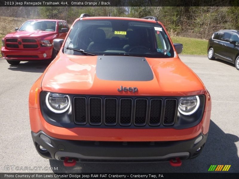 Omaha Orange / Black 2019 Jeep Renegade Trailhawk 4x4