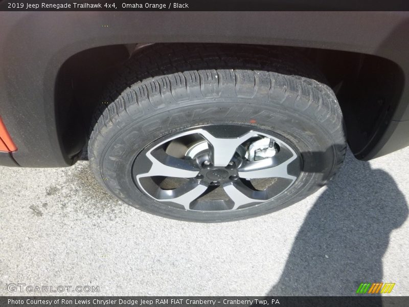 Omaha Orange / Black 2019 Jeep Renegade Trailhawk 4x4