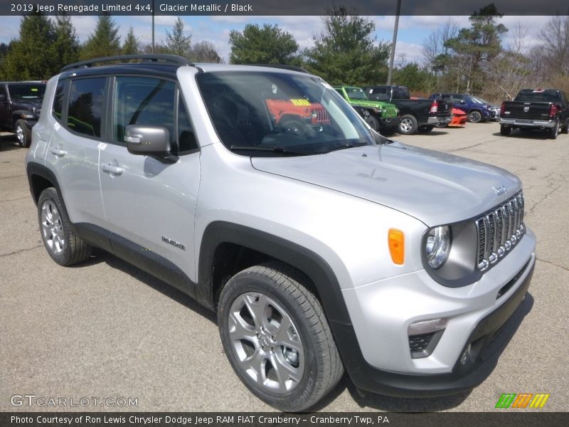 Front 3/4 View of 2019 Renegade Limited 4x4