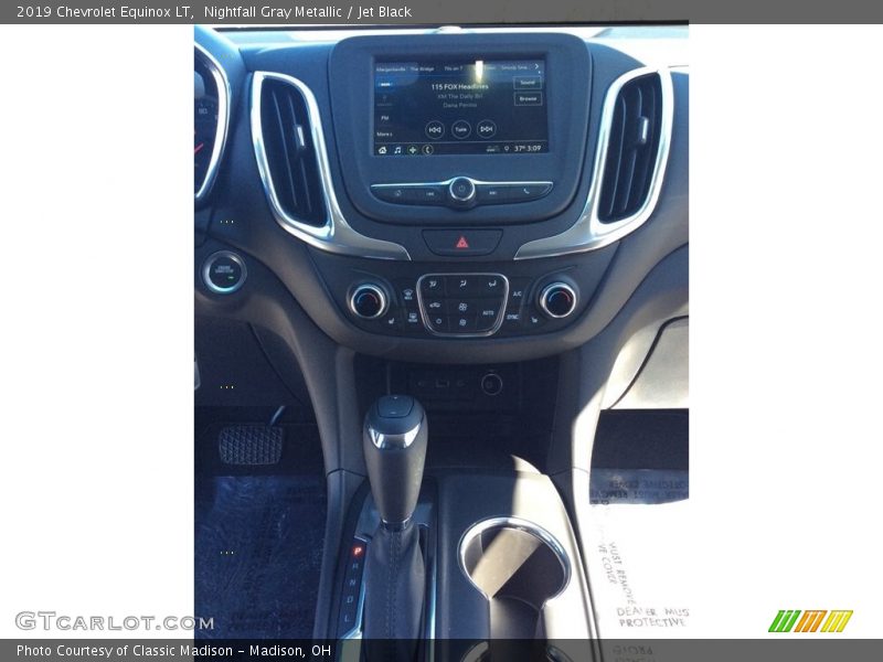 Nightfall Gray Metallic / Jet Black 2019 Chevrolet Equinox LT