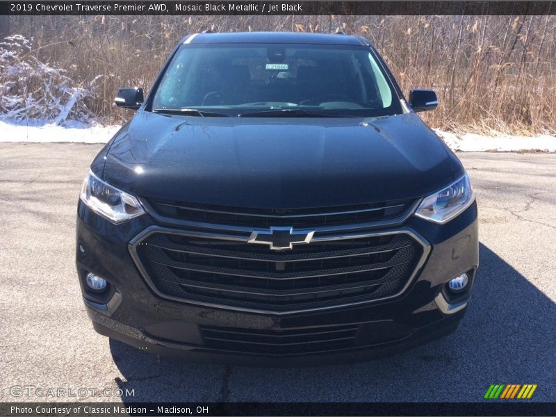 Mosaic Black Metallic / Jet Black 2019 Chevrolet Traverse Premier AWD