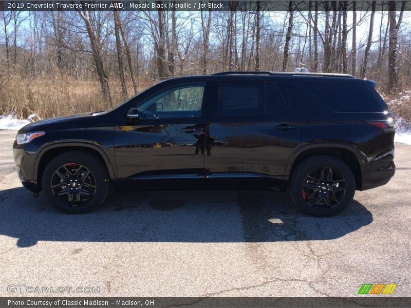 Mosaic Black Metallic / Jet Black 2019 Chevrolet Traverse Premier AWD