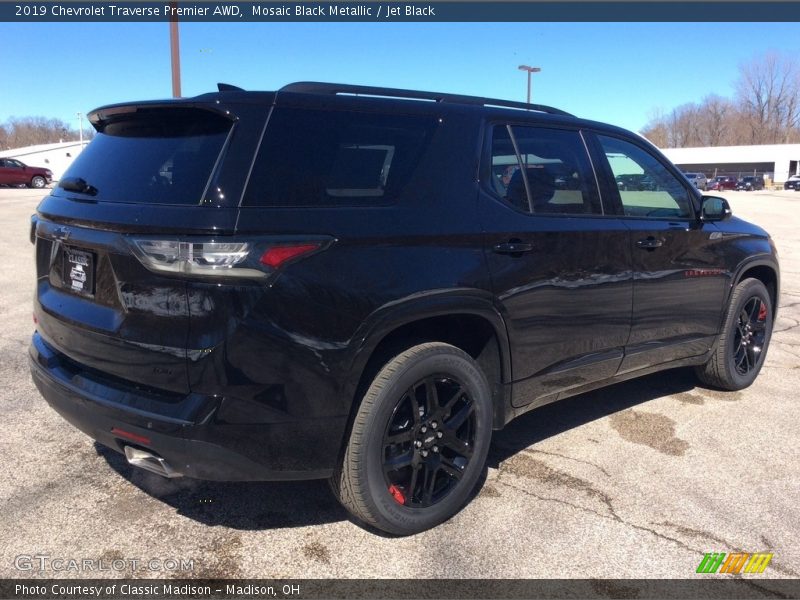 Mosaic Black Metallic / Jet Black 2019 Chevrolet Traverse Premier AWD