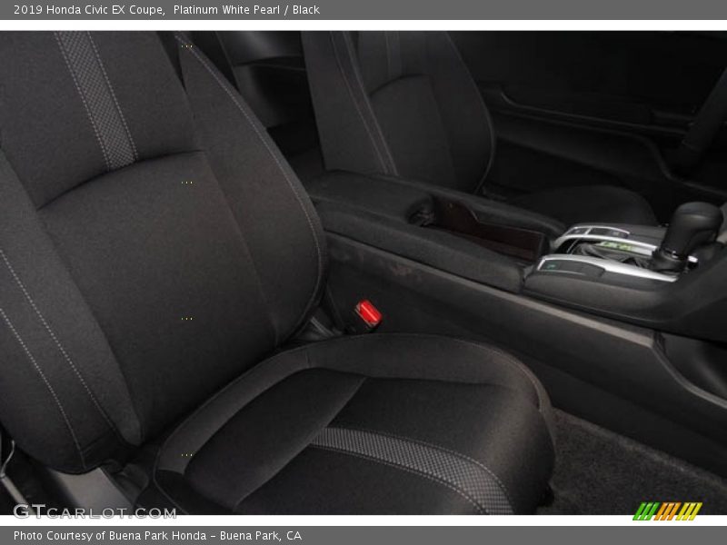 Platinum White Pearl / Black 2019 Honda Civic EX Coupe