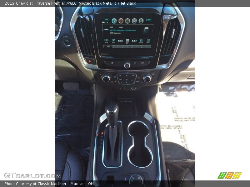 Mosaic Black Metallic / Jet Black 2019 Chevrolet Traverse Premier AWD