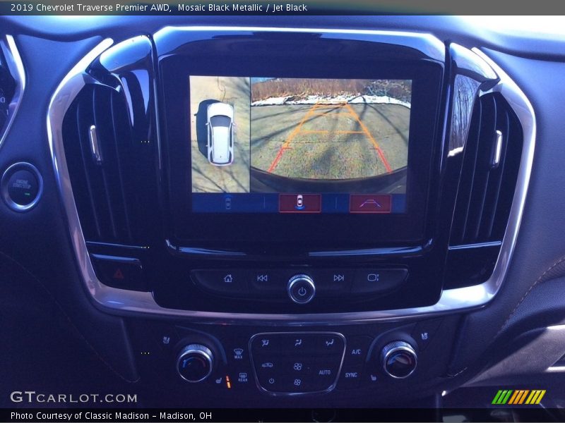Mosaic Black Metallic / Jet Black 2019 Chevrolet Traverse Premier AWD