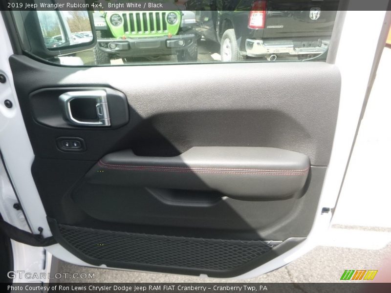 Bright White / Black 2019 Jeep Wrangler Rubicon 4x4