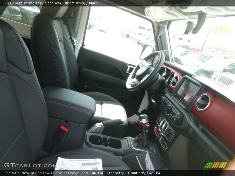 Bright White / Black 2019 Jeep Wrangler Rubicon 4x4