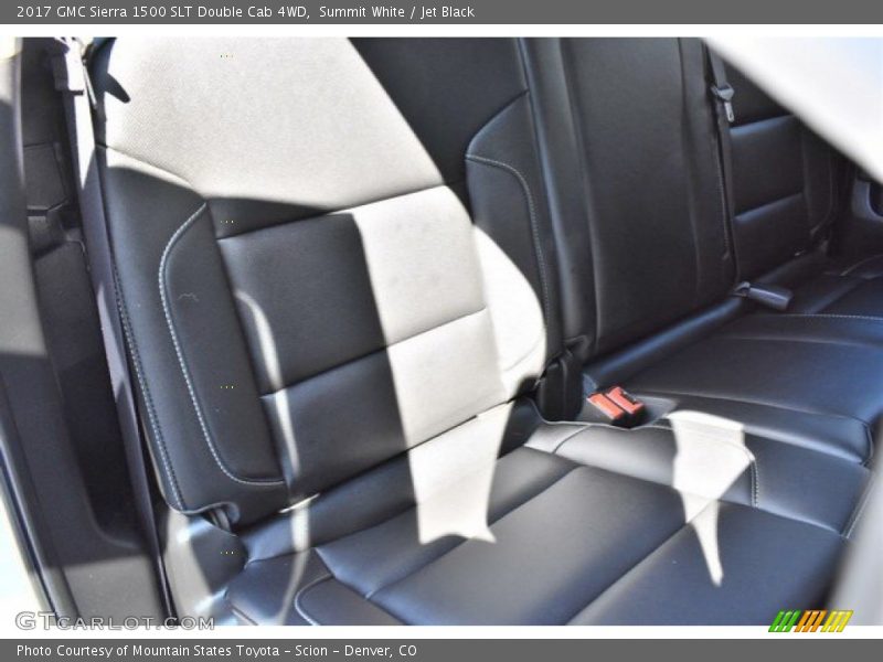 Summit White / Jet Black 2017 GMC Sierra 1500 SLT Double Cab 4WD