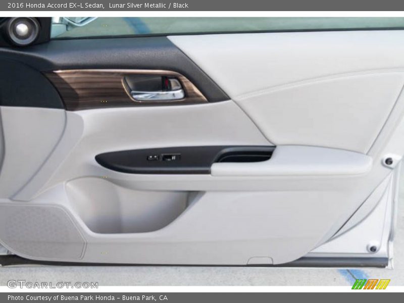 Lunar Silver Metallic / Black 2016 Honda Accord EX-L Sedan