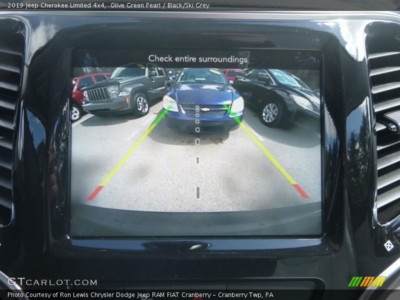 Olive Green Pearl / Black/Ski Grey 2019 Jeep Cherokee Limited 4x4