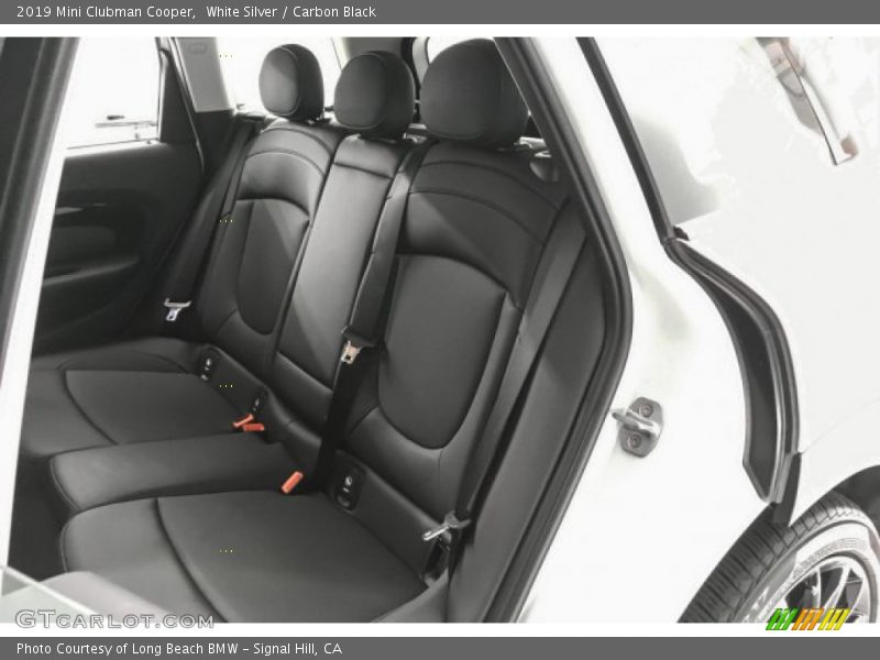 White Silver / Carbon Black 2019 Mini Clubman Cooper