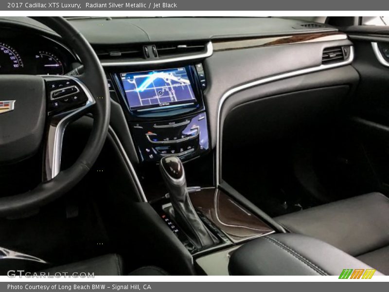Radiant Silver Metallic / Jet Black 2017 Cadillac XTS Luxury
