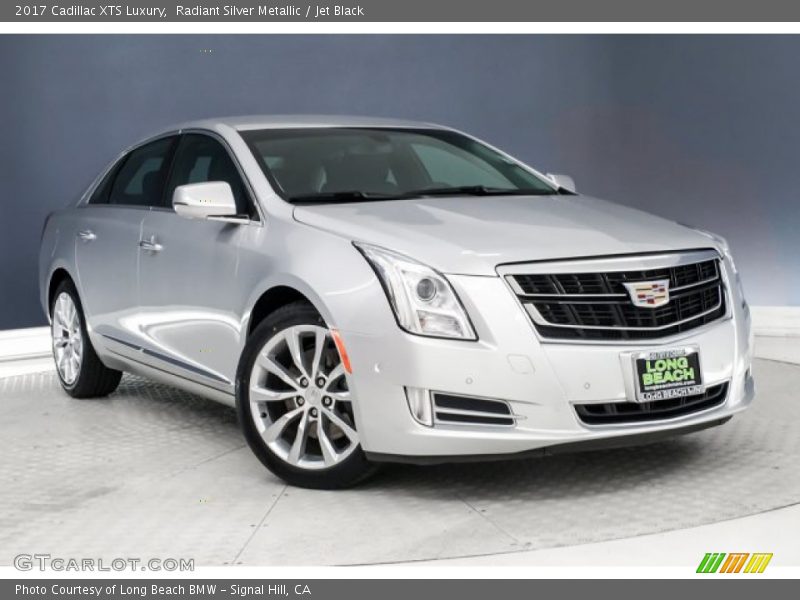 Radiant Silver Metallic / Jet Black 2017 Cadillac XTS Luxury