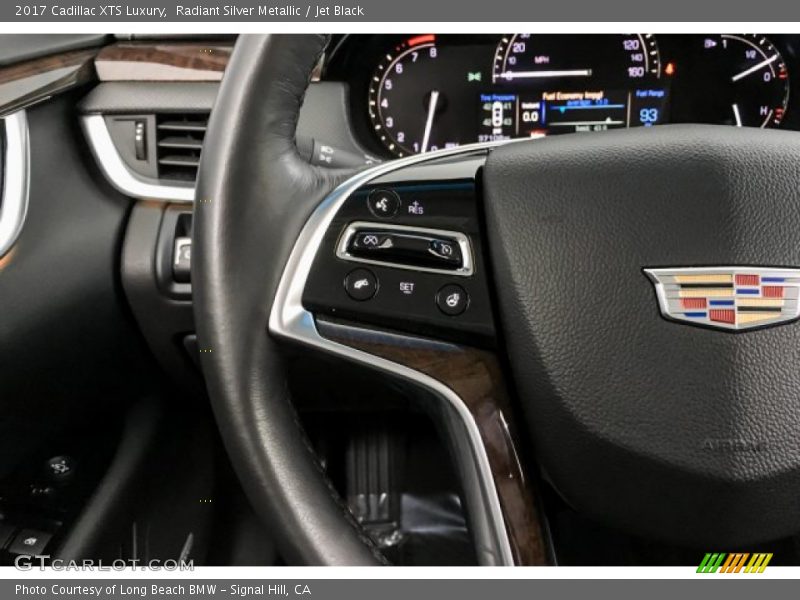 Radiant Silver Metallic / Jet Black 2017 Cadillac XTS Luxury