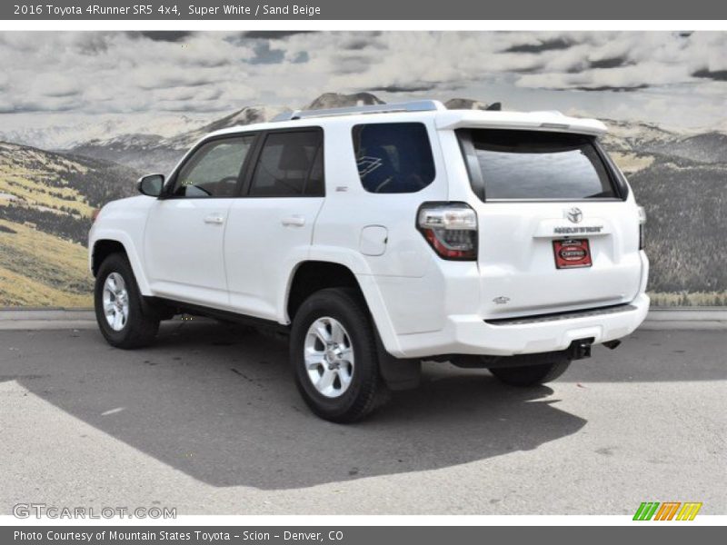 Super White / Sand Beige 2016 Toyota 4Runner SR5 4x4