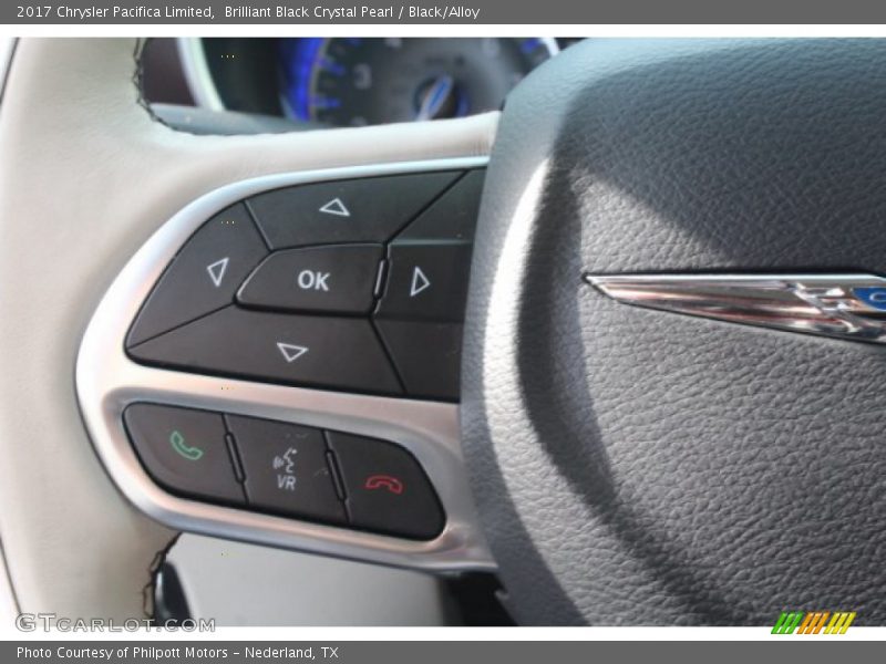 Brilliant Black Crystal Pearl / Black/Alloy 2017 Chrysler Pacifica Limited