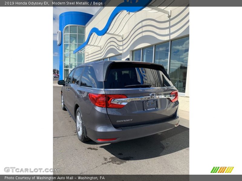 Modern Steel Metallic / Beige 2019 Honda Odyssey EX