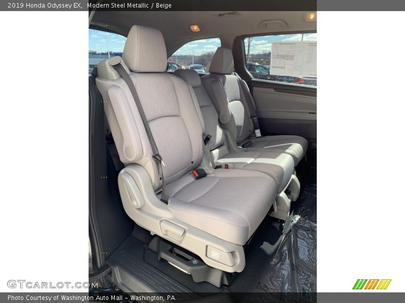 Modern Steel Metallic / Beige 2019 Honda Odyssey EX
