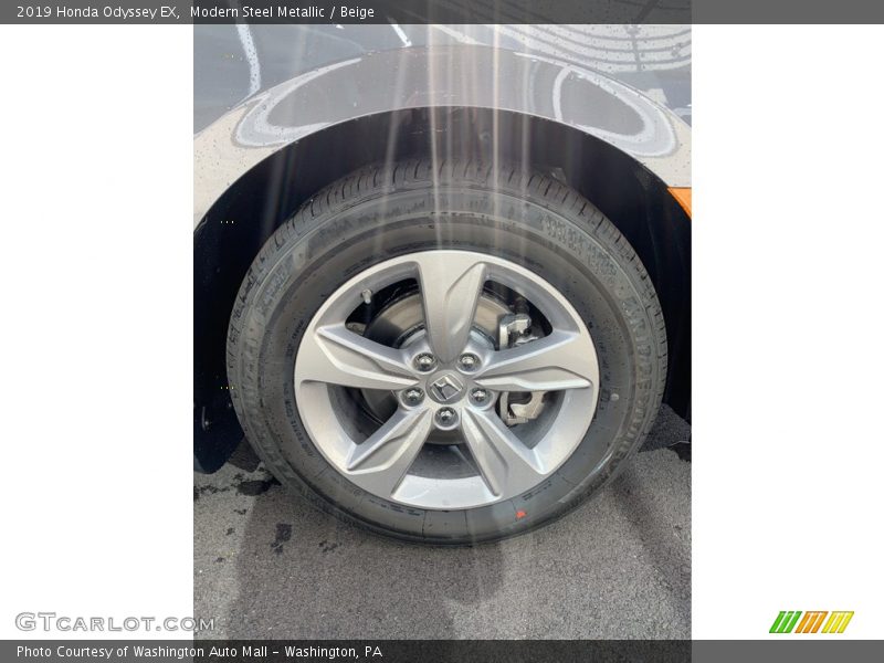 Modern Steel Metallic / Beige 2019 Honda Odyssey EX
