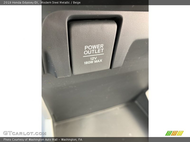 Modern Steel Metallic / Beige 2019 Honda Odyssey EX