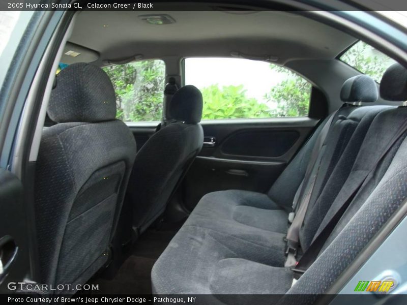 Celadon Green / Black 2005 Hyundai Sonata GL